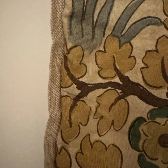 Pottery Barn pillow cover - Picture 2 of 5
